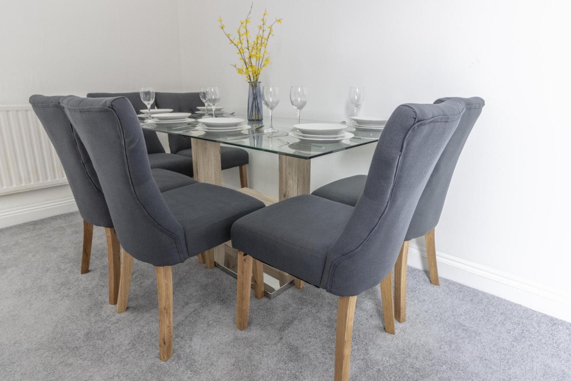 Alexandra - Large 3 Bed Perfect For Contractors, Free Parking, Fast Wifi And Great Value! Appartement Plymouth Buitenkant foto